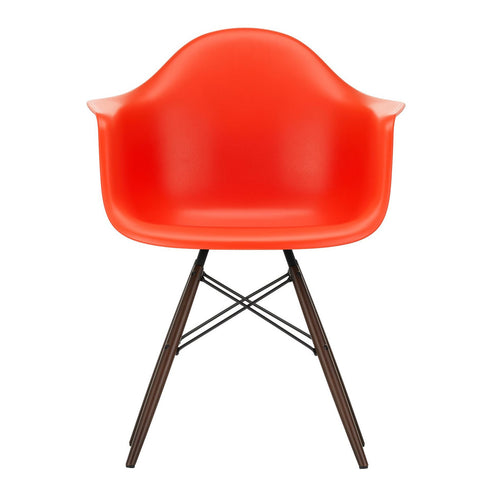 Cadeira de Braços em Plástico Eames DAW / Base Ácer Escuro